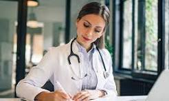 Foto de Dra. Julia Oliveira